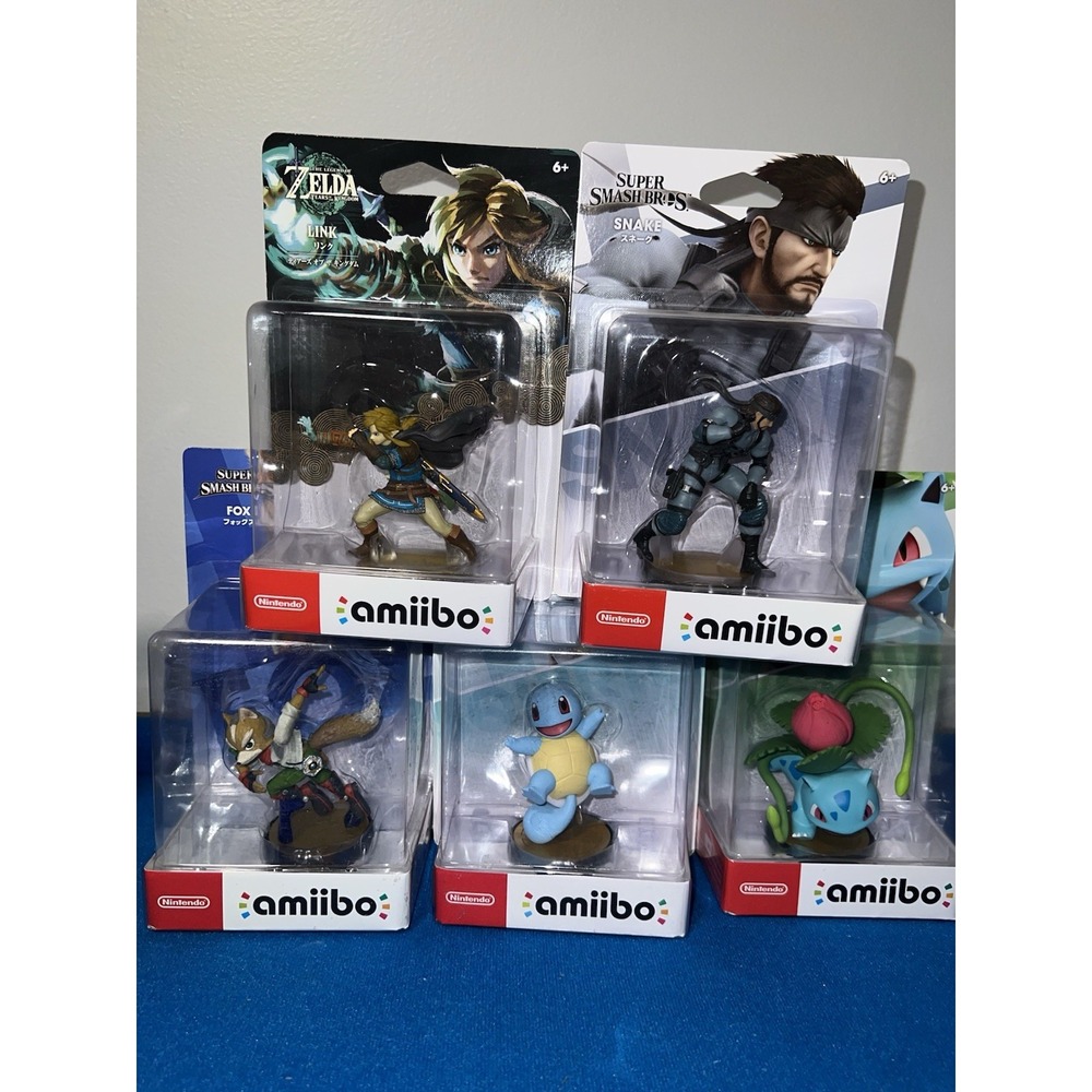 Nintendo amiibo 4 Figure Lot Snake Fox Squirtle Ivysaur